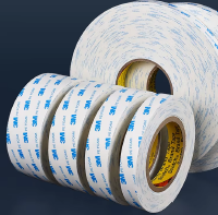 FITA DUPLA FACE FORTE DE ESPUMA RESISTENTE A ALTAS TEMPERATURAS